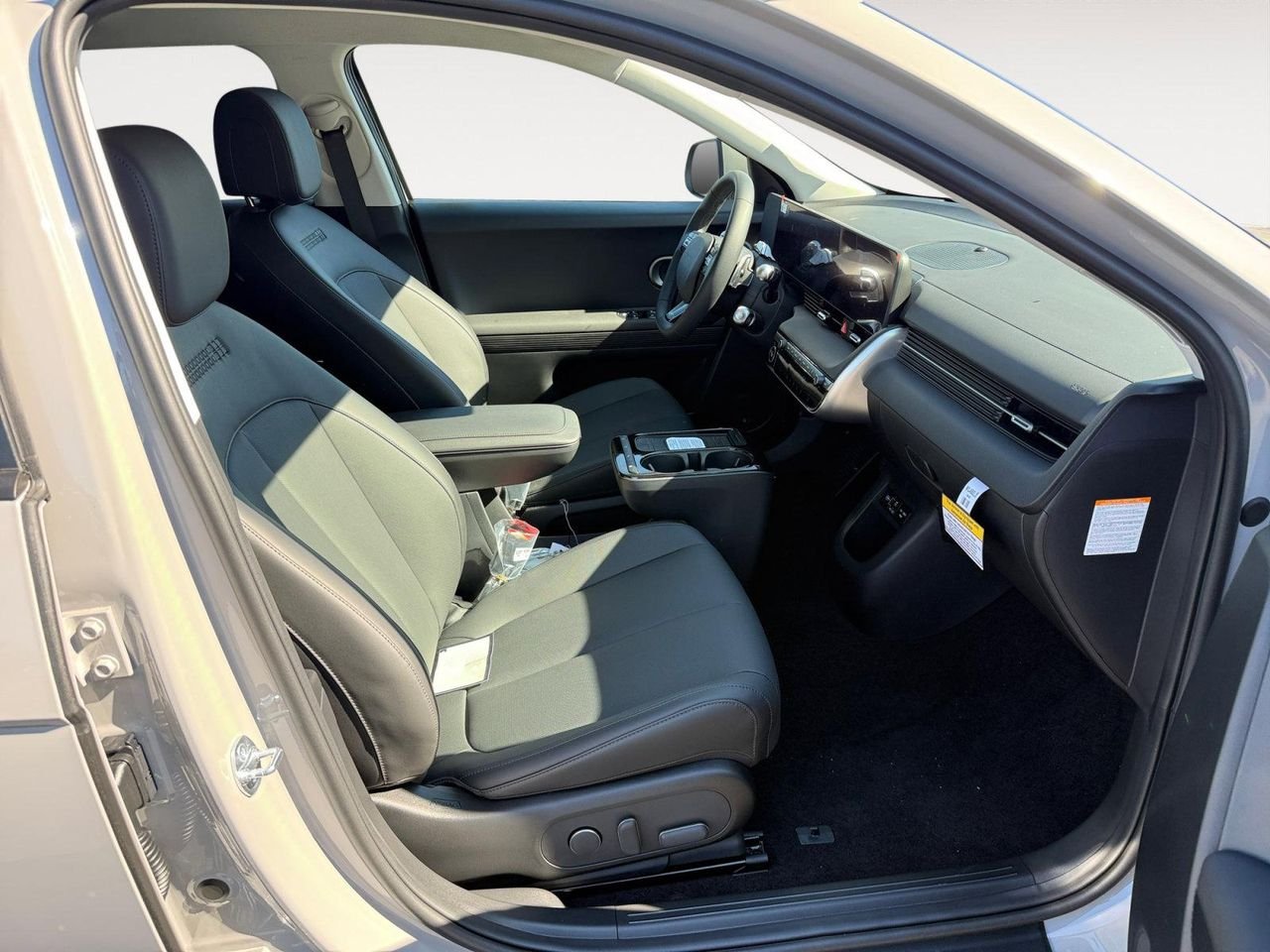 New 2027 Cyber Gray Hyundai SEL image 39