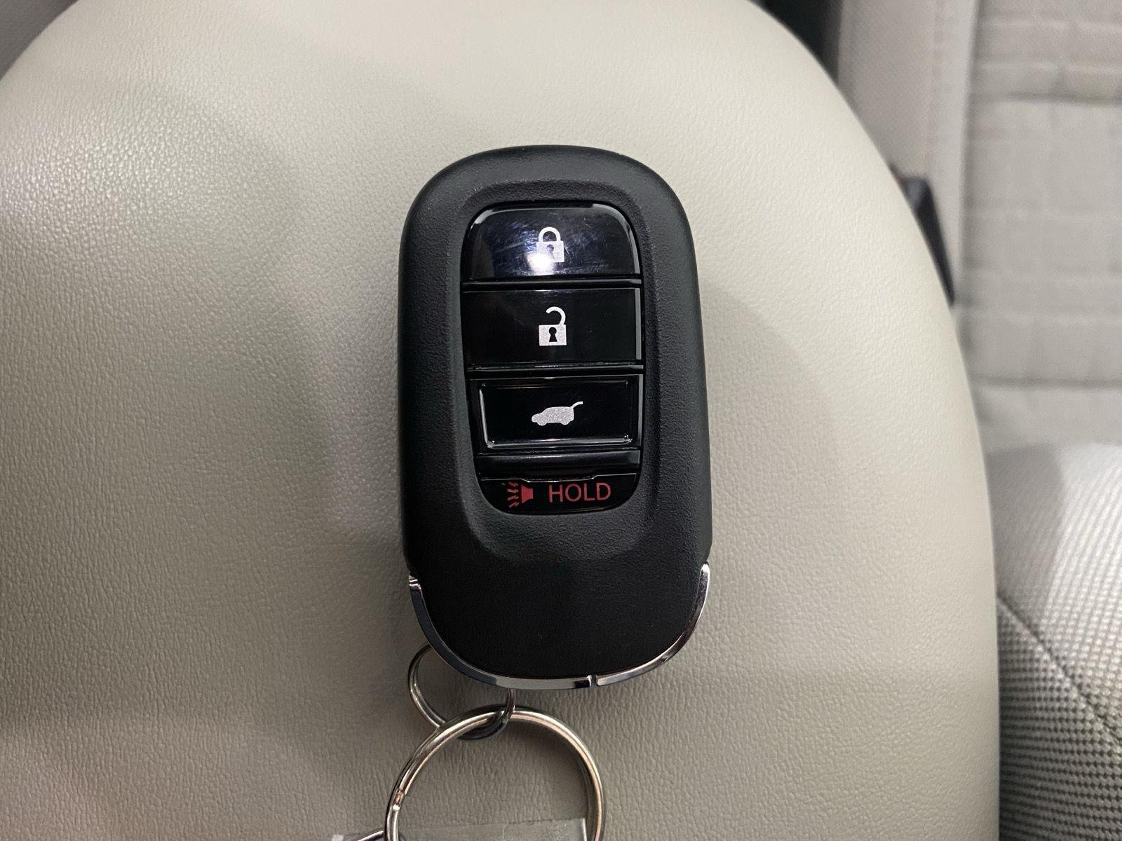 Used 2024 Lunar Silver Metallic Honda LX image 19
