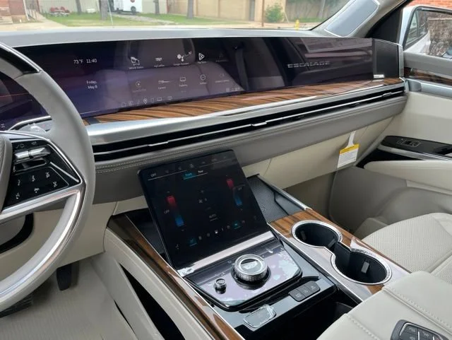 2026 Cadillac Escalade ESV Platinum Sport - Photo 33