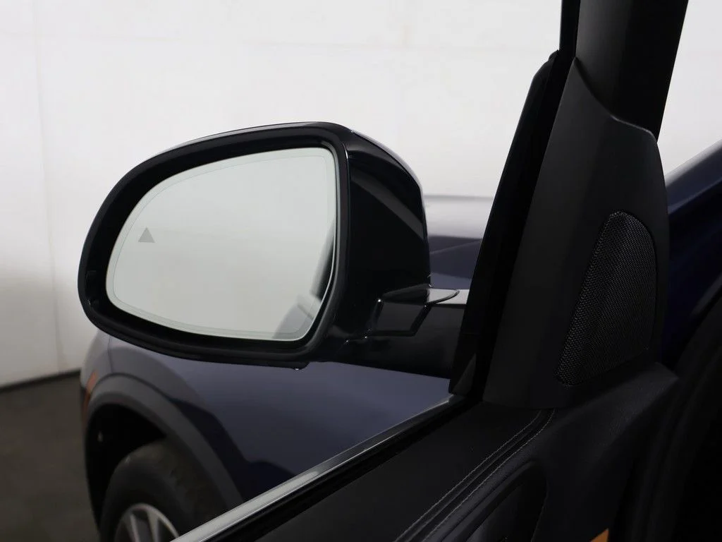 Used 2022 Blue BMW xDrive40i image 35