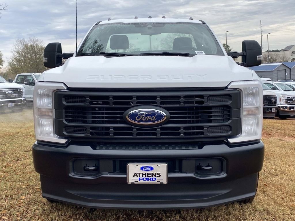 New 2026 Oxford White Ford F-350® XL image 7