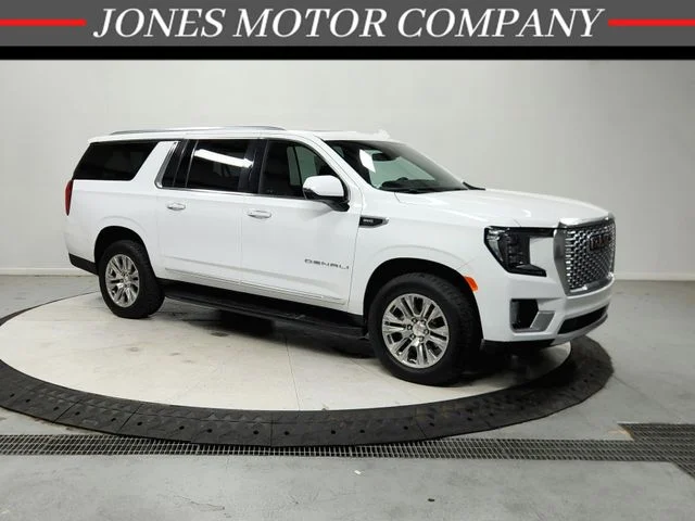 Used 2024 White GMC Denali image 1