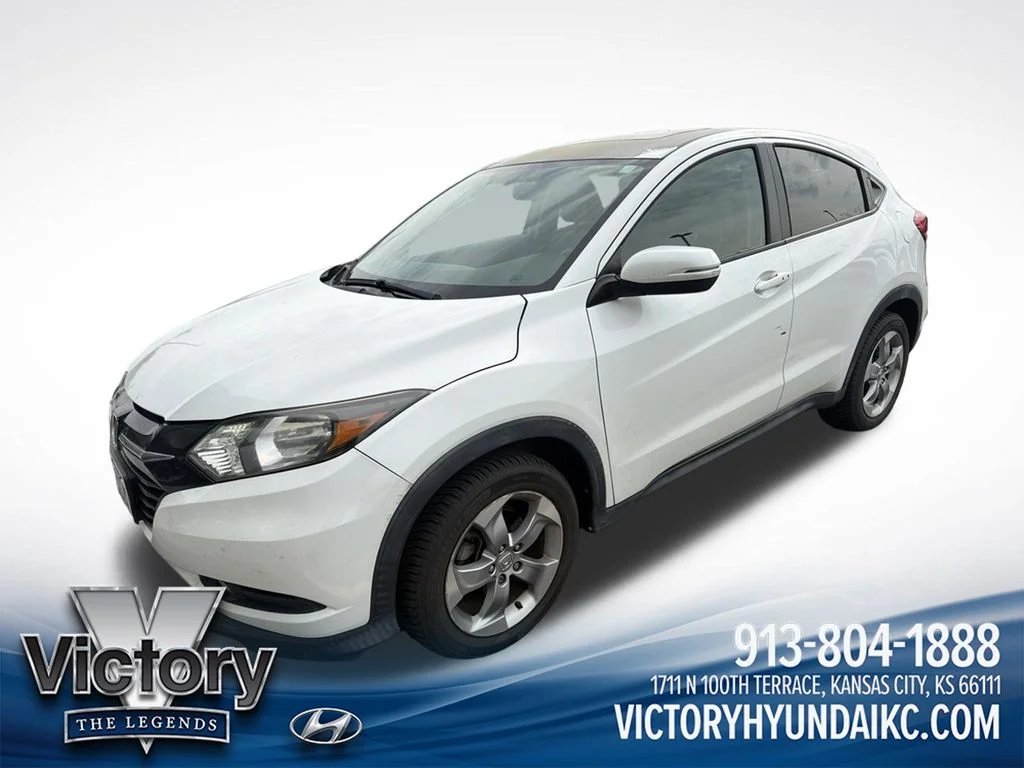 Used 2017  Honda EX image 1