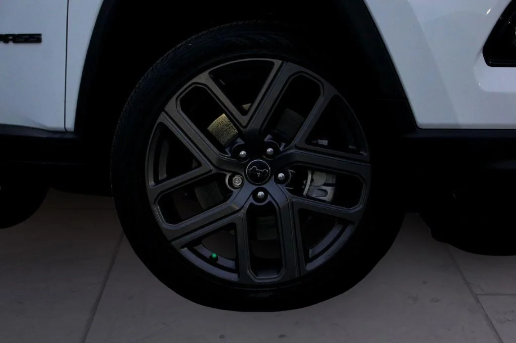 New 2026 White Jeep Limited image 3