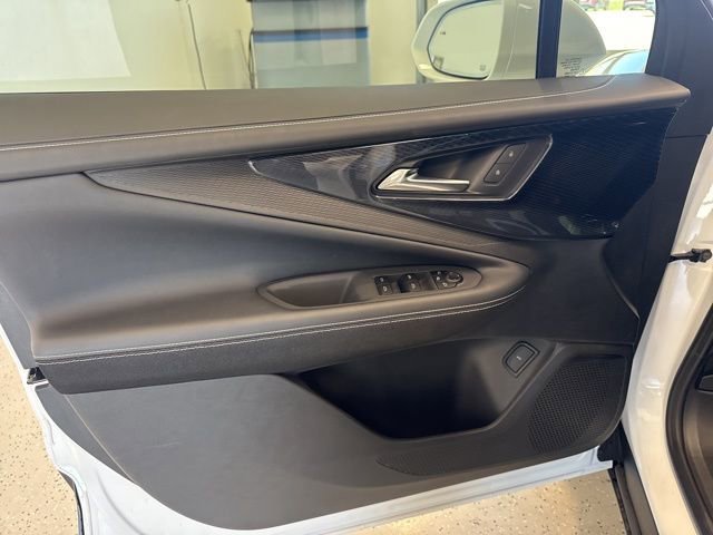 2025 Chevrolet Blazer EV LT - Photo 15