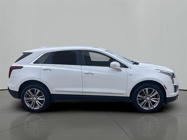 2023 Cadillac XT5 FWD Premium Luxury, photo 6 of 12