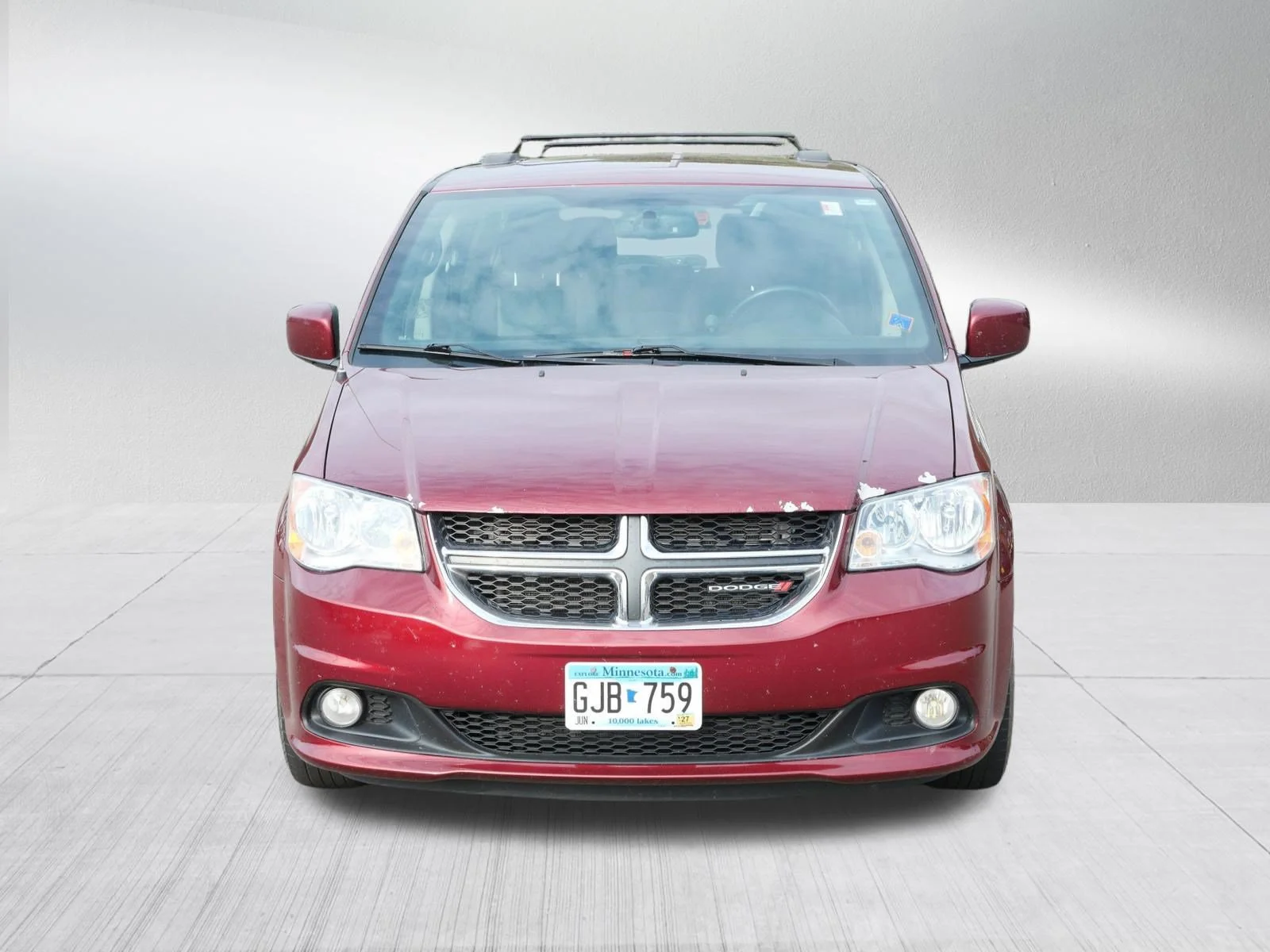 Used 2018 Dodge Grand Caravan SXT with VIN 2C4RDGCG4JR184041 for sale in Cambridge, Minnesota