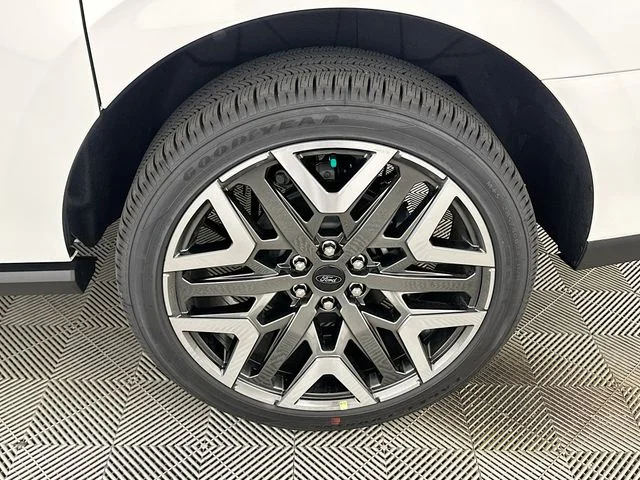 New 2026 Ford Expedition Max Platinum