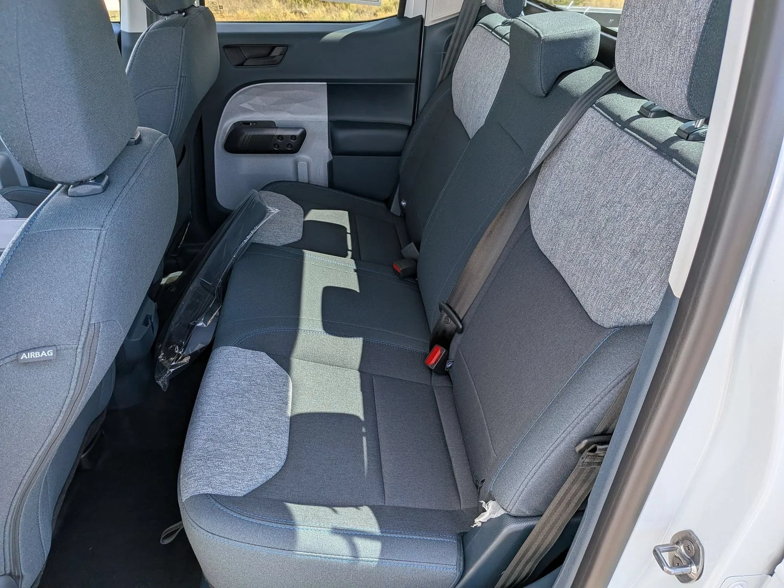 New 2026 Oxford White Ford XLT image 23