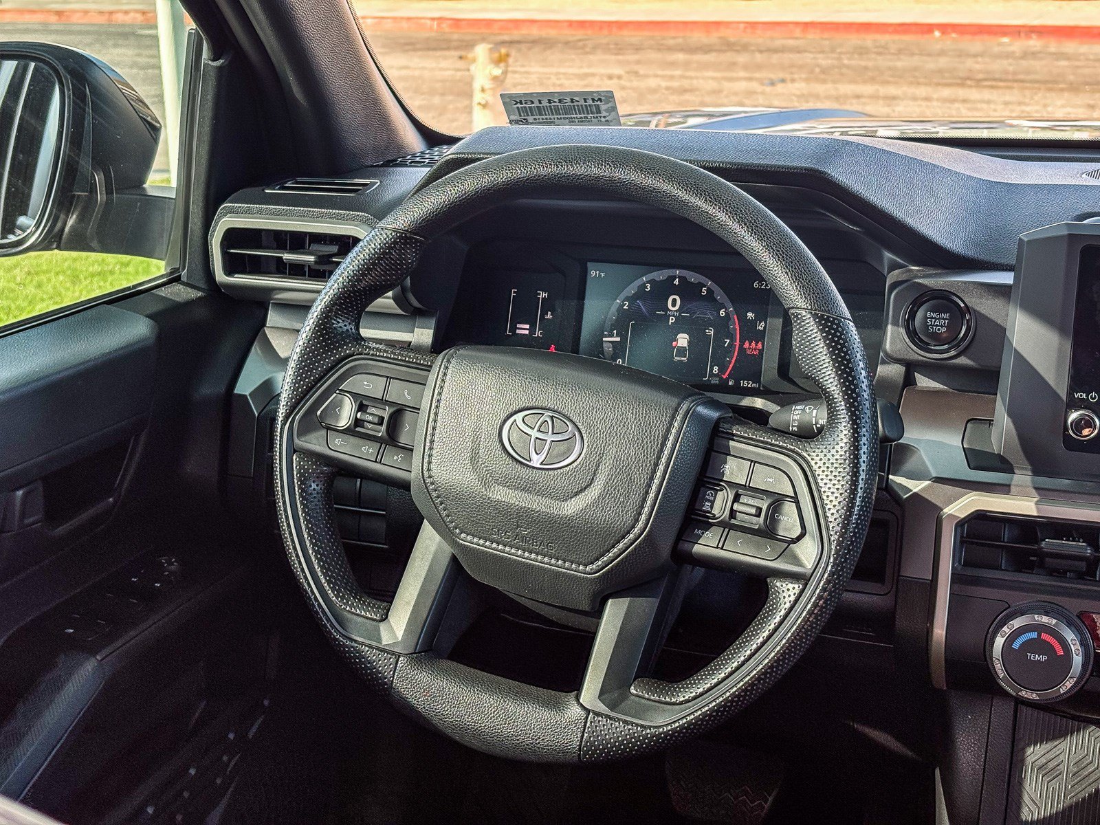 Used 2025 Underground Toyota SR5 image 18