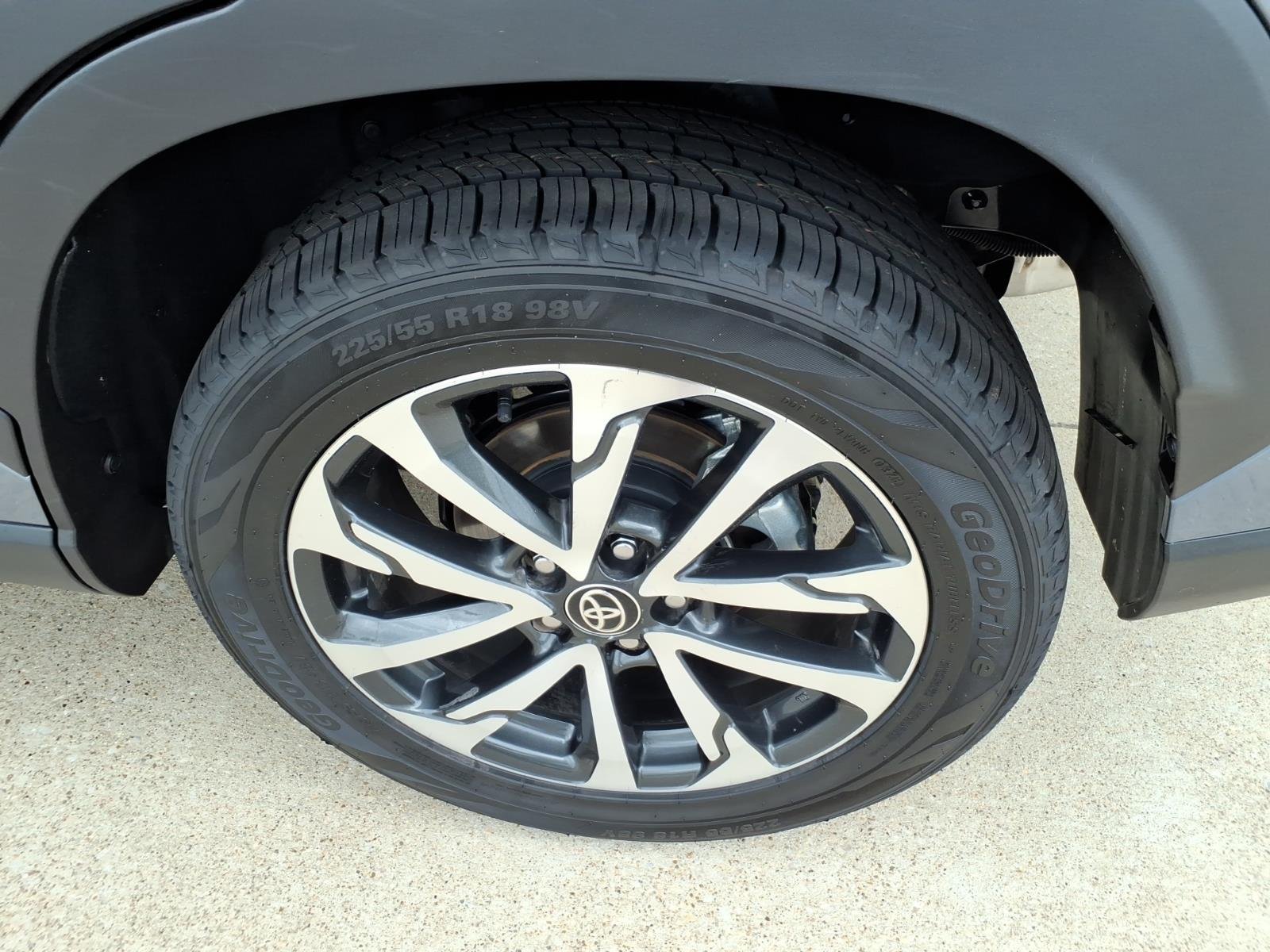 Used 2025 Celestite Toyota XLE image 19