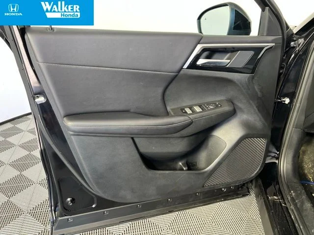 Used 2024 Black Mitsubishi SE image 16