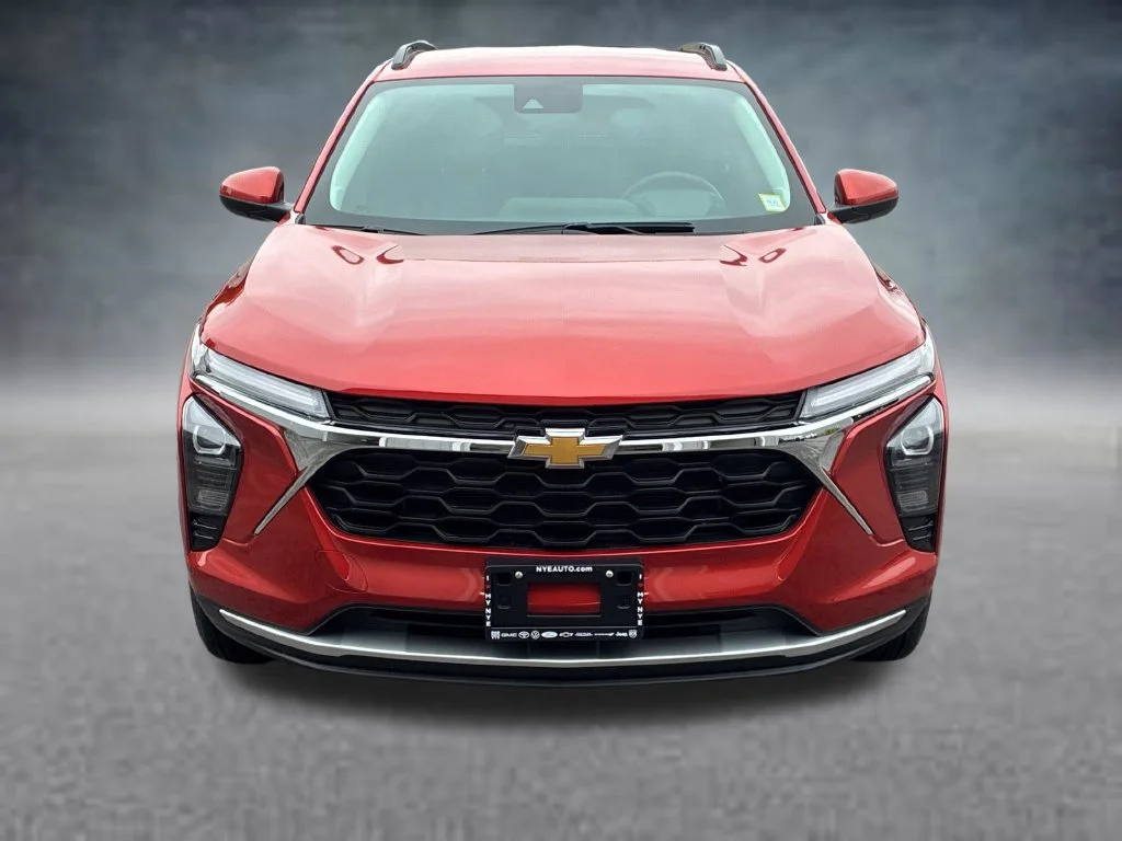 Used 2024 Cayenne Orange Metallic Chevrolet LT image 9