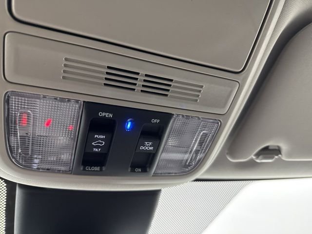 2026 Honda Odyssey EX-L - Photo 38