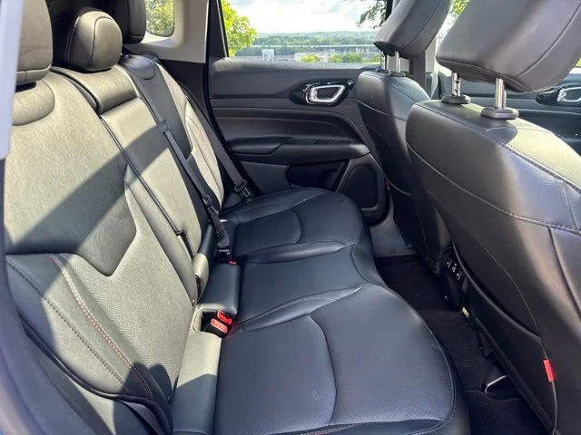 Used 2022 Blue Jeep Trailhawk image 11