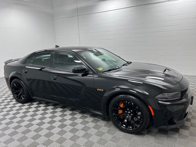 Used 2022 Pitch Black Clearcoat Dodge R/T Scat Pack Widebody image 4