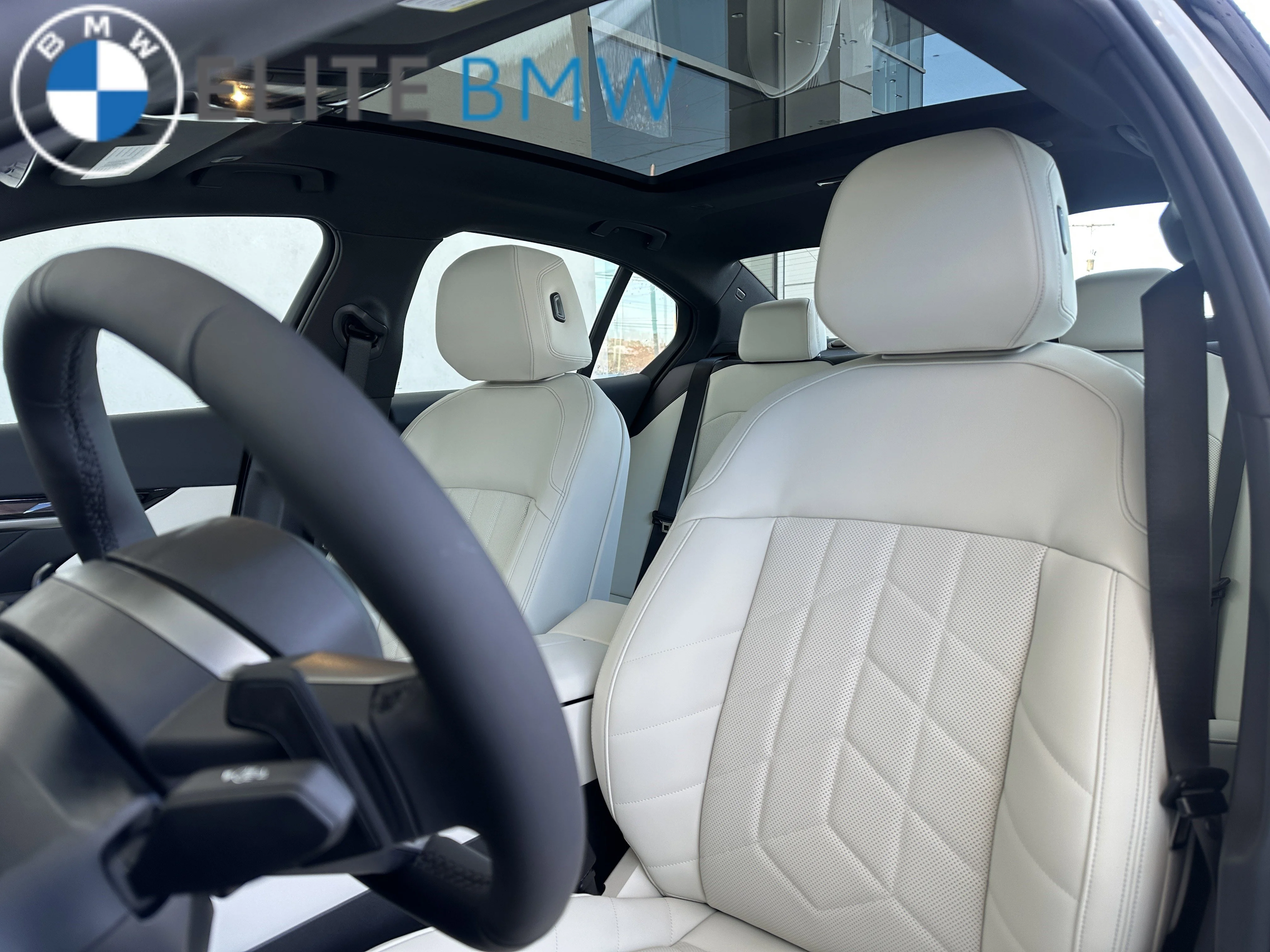 New 2026 Alpine White BMW 530i xDrive image 5