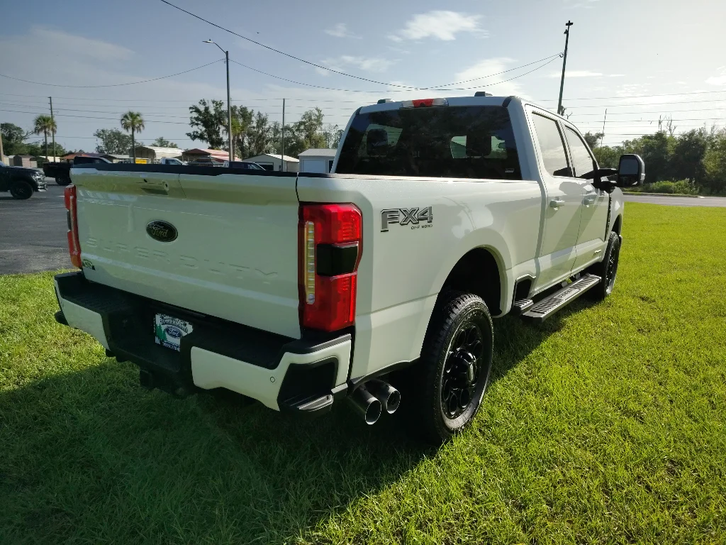 New 2026 Star White Metallic Tri-Coat Ford F-350® Lariat® image 8