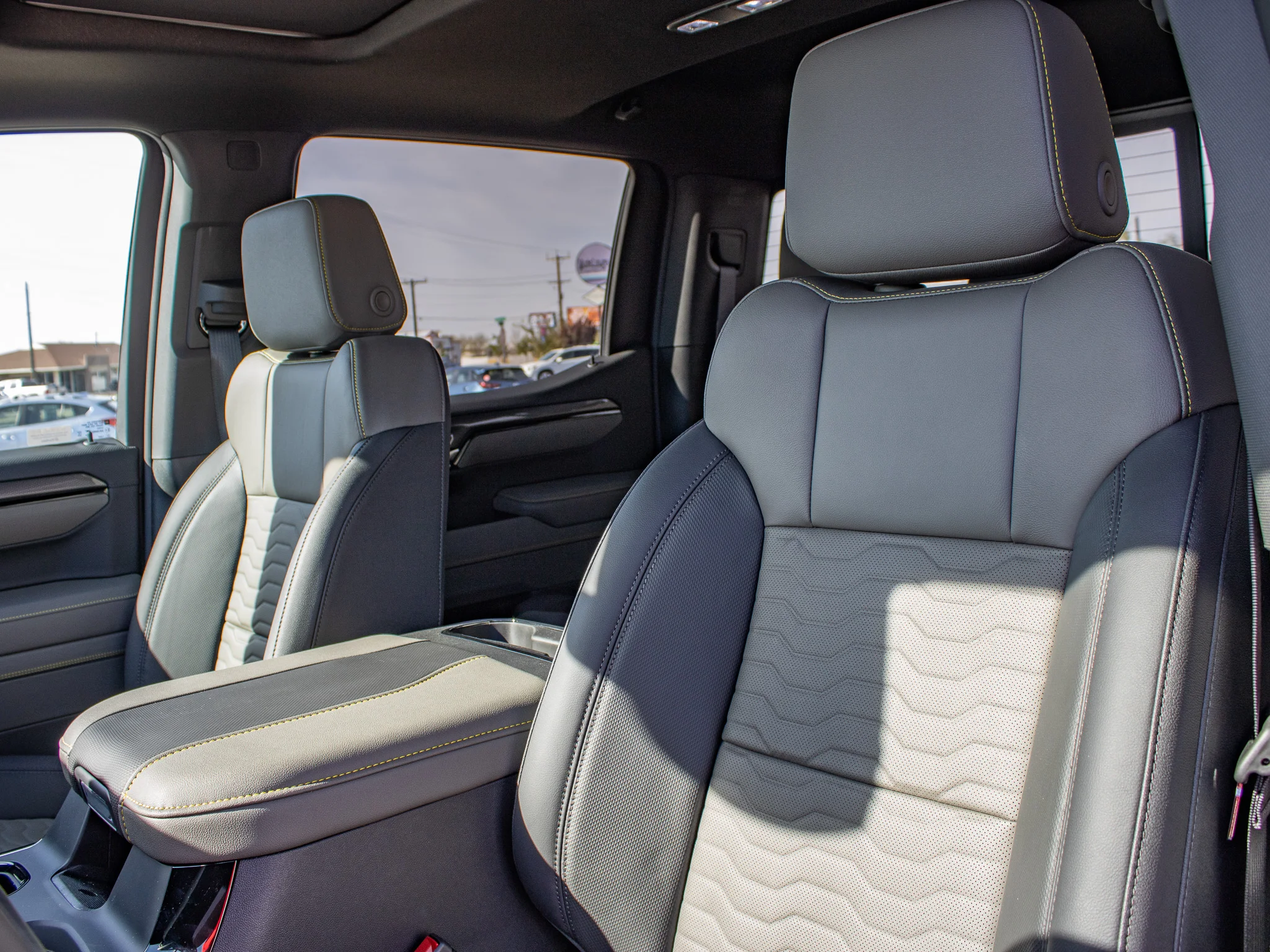 2026 Chevrolet Silverado 1500 ZR2 - Photo 27