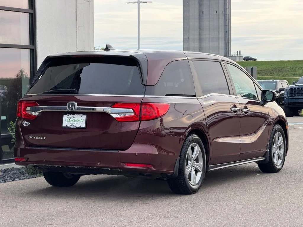 Used 2018 Red Honda EX image 5