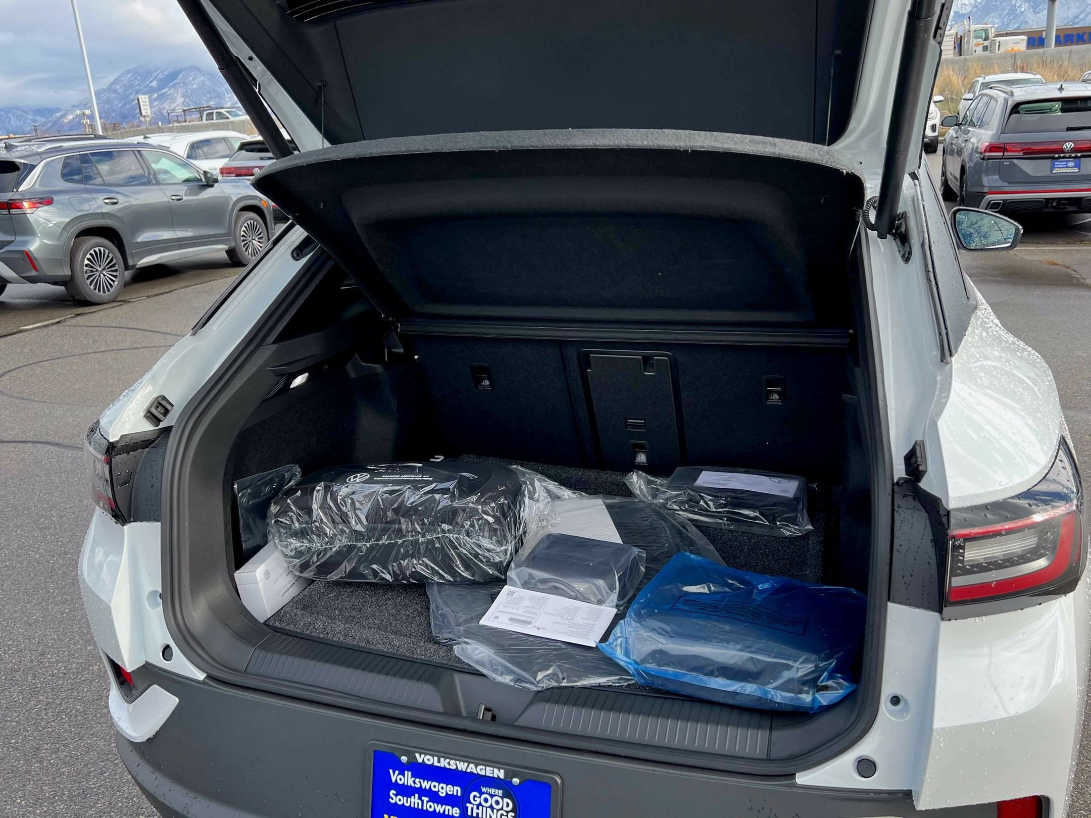New 2026 Opal White Volkswagen Pro S Plus image 13