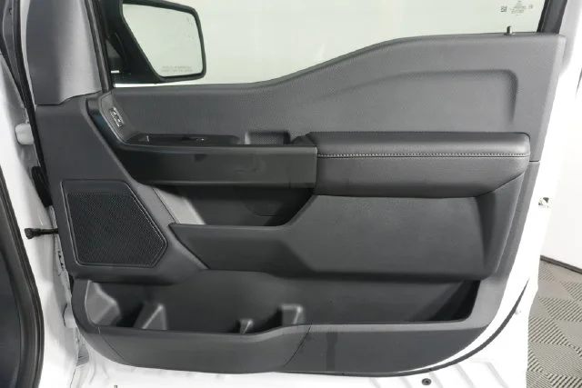 New 2026 Oxford White Ford STX® image 33