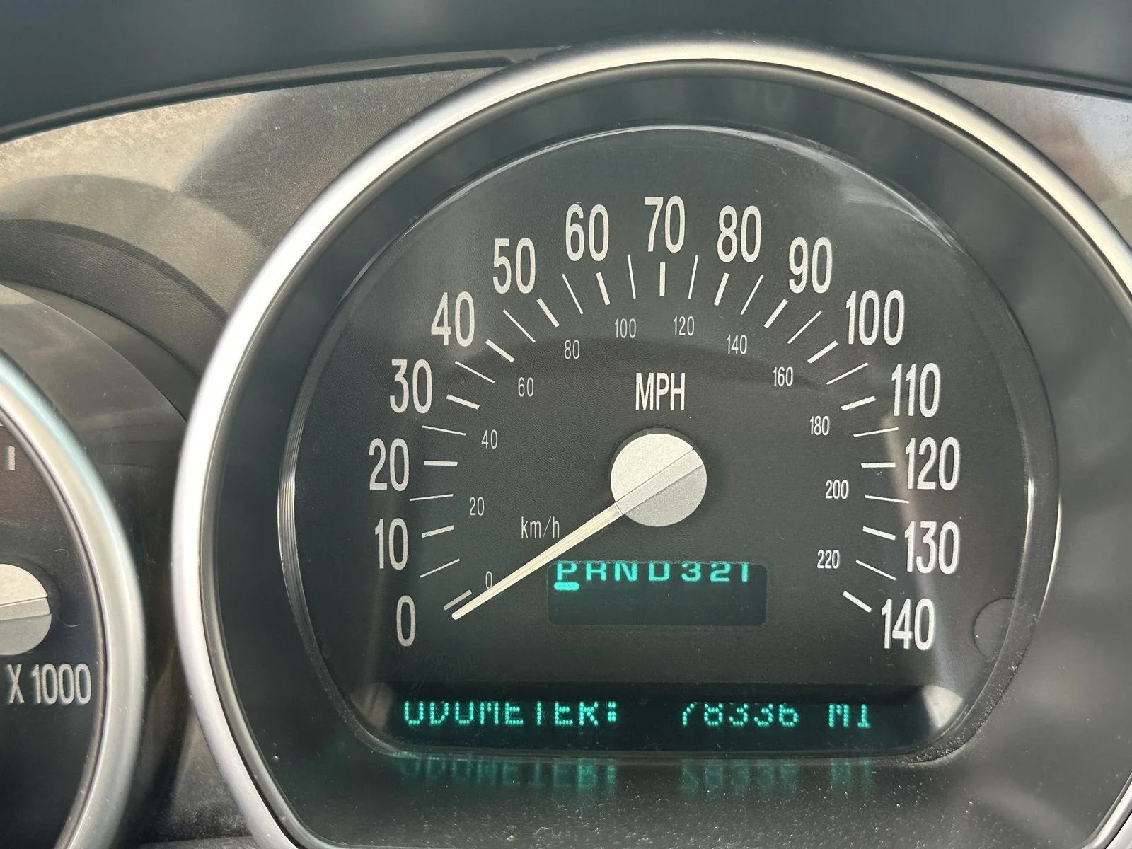 2004 Chevrolet SSR LS - Photo 15