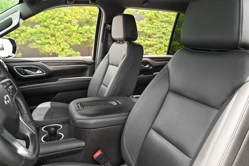 Used 2024 Gray Chevrolet Z71 image 7