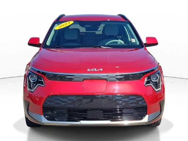 Used 2023 Kia Niro Wind with VIN KNDCR3L12P5046614 for sale in Indianapolis, IN