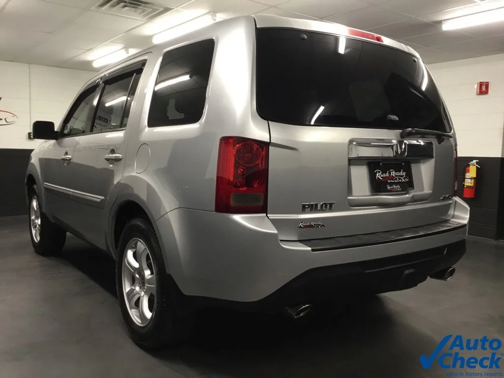 Used 2013 Silver Honda EX-L image 8