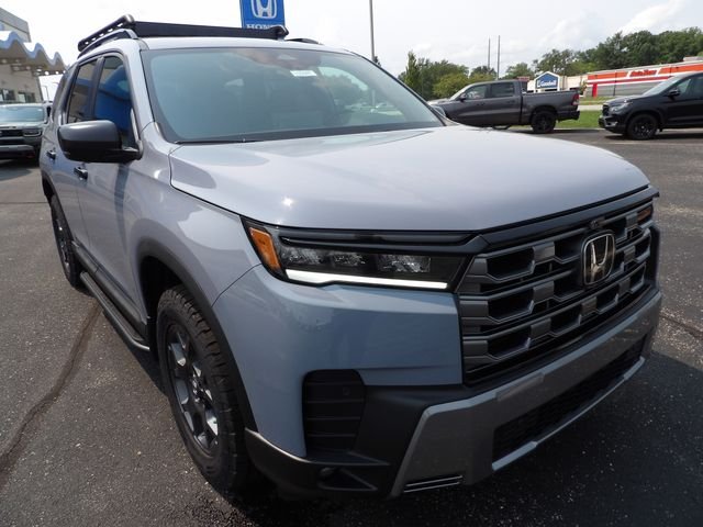 New 2026 Sonic Gray Pearl Honda TrailSport image 1