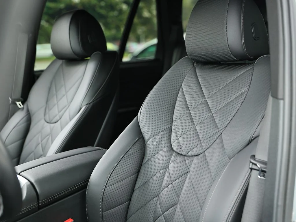 Used 2024 Brooklyn Gray Metallic BMW sDrive40i image 22