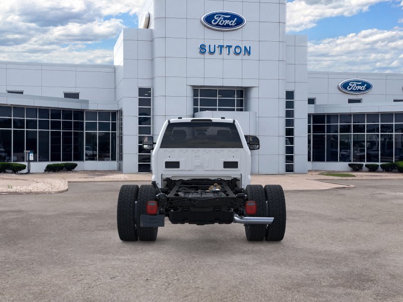 New 2025 Oxford White Ford F-450® XL image 50