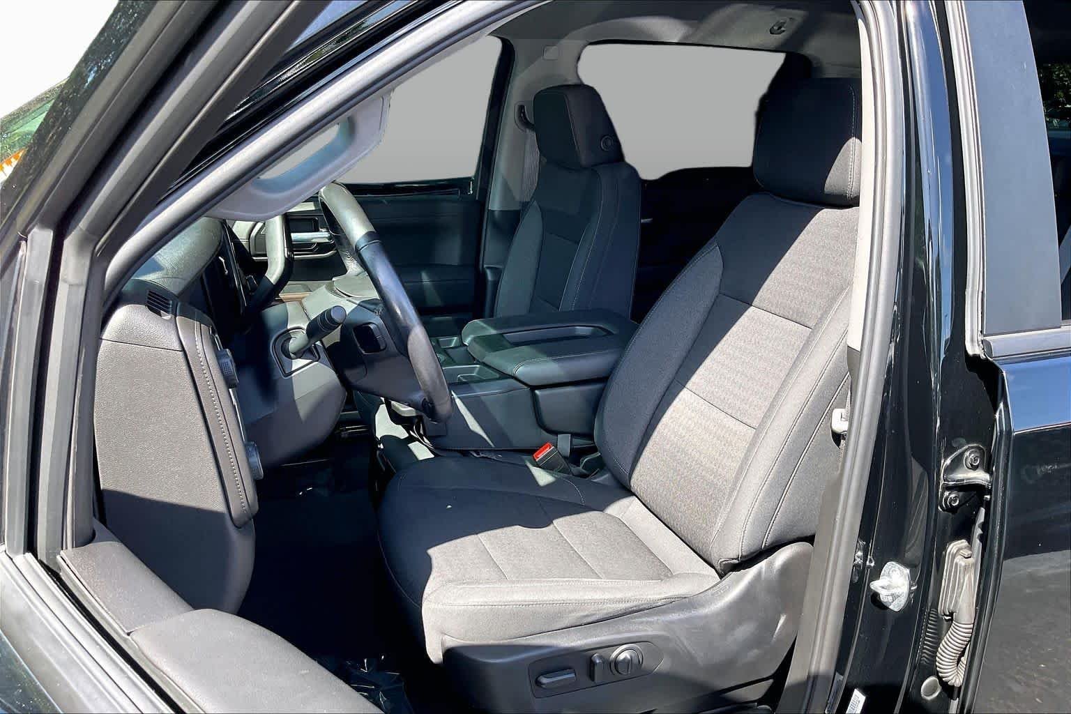 Used 2021 Black Chevrolet LT image 24