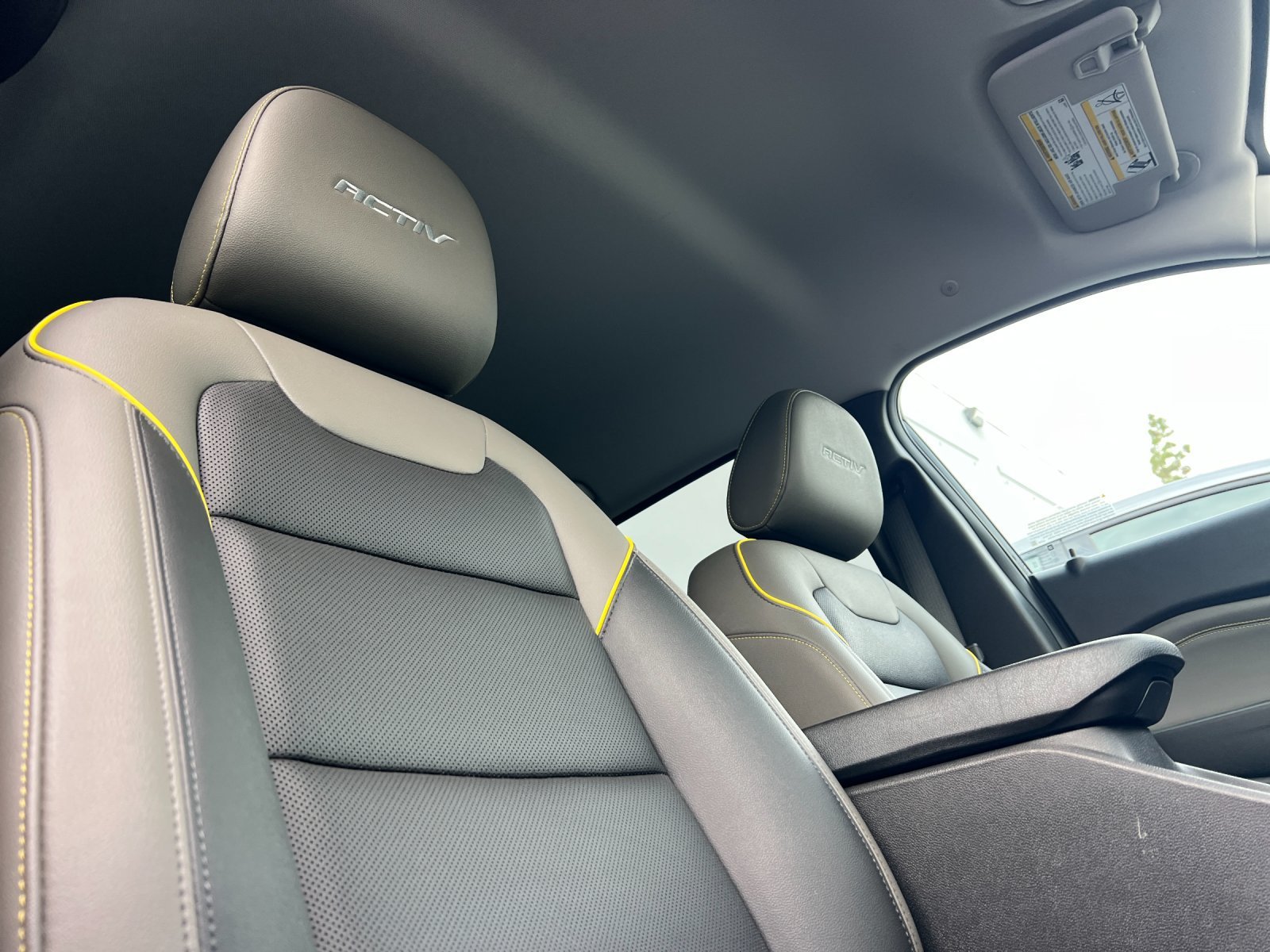 Used 2025 Mosaic Black Metallic Chevrolet ACTIV image 17