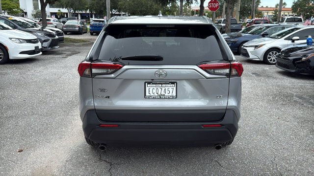 2025 Toyota RAV4 6
