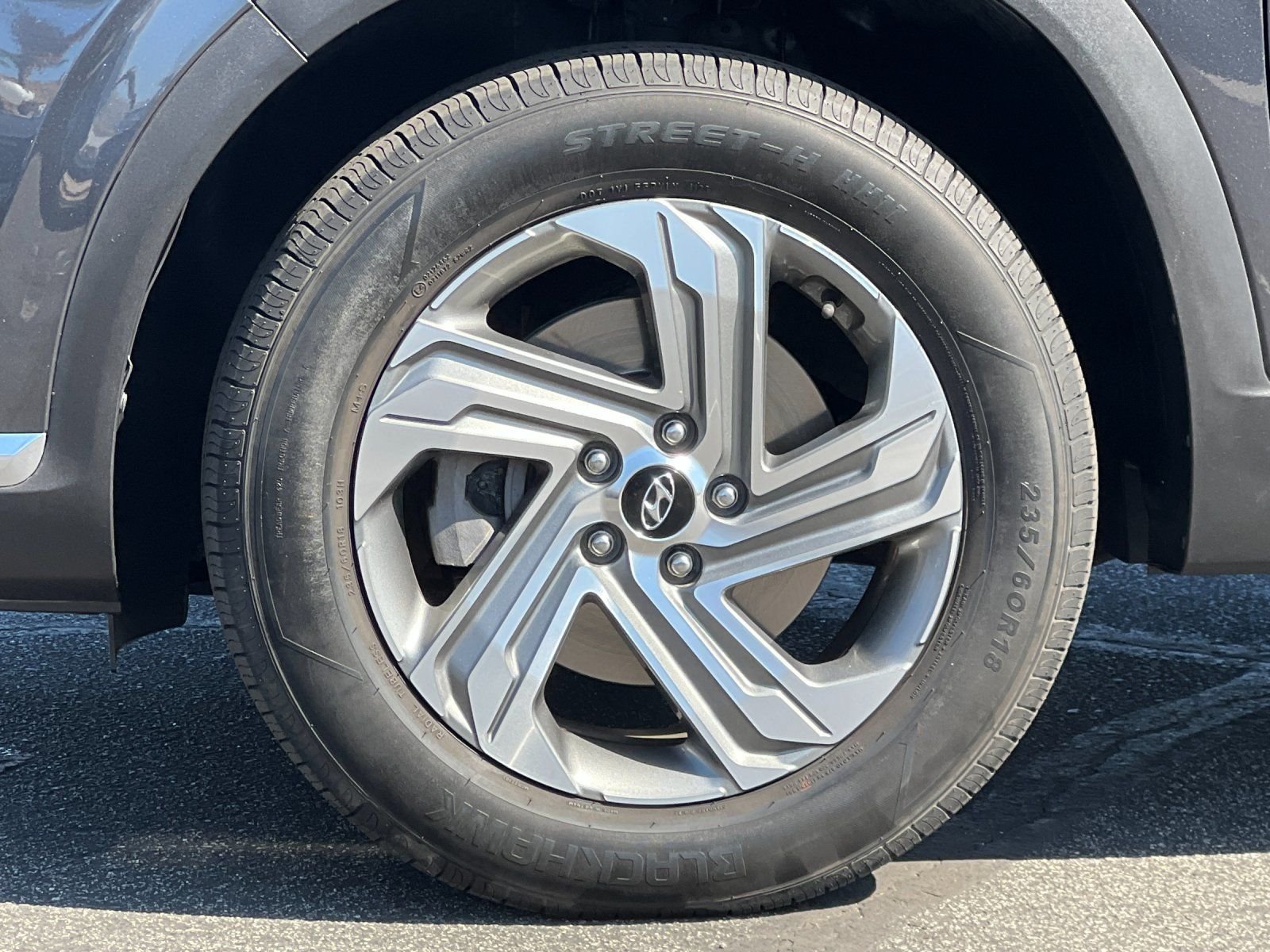 Used 2022 Gray Hyundai SEL image 24