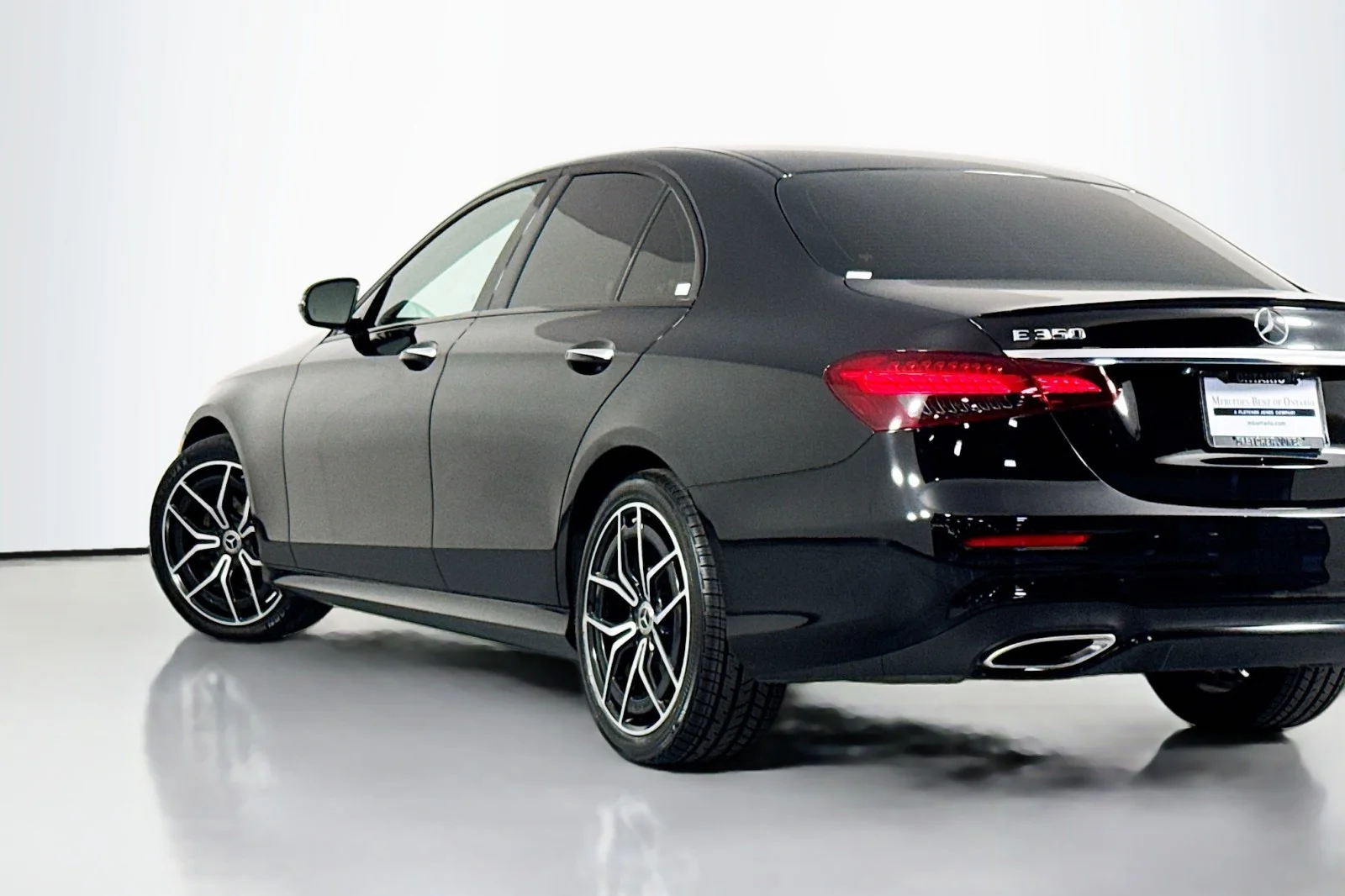 Used 2021 Black Mercedes-Benz E 350 image 14