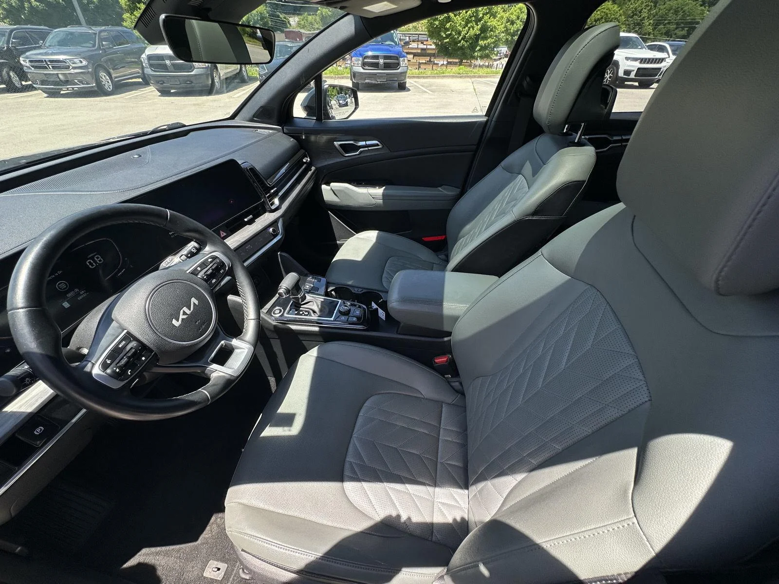 Used 2023 Ebony Black Kia X-Line image 9