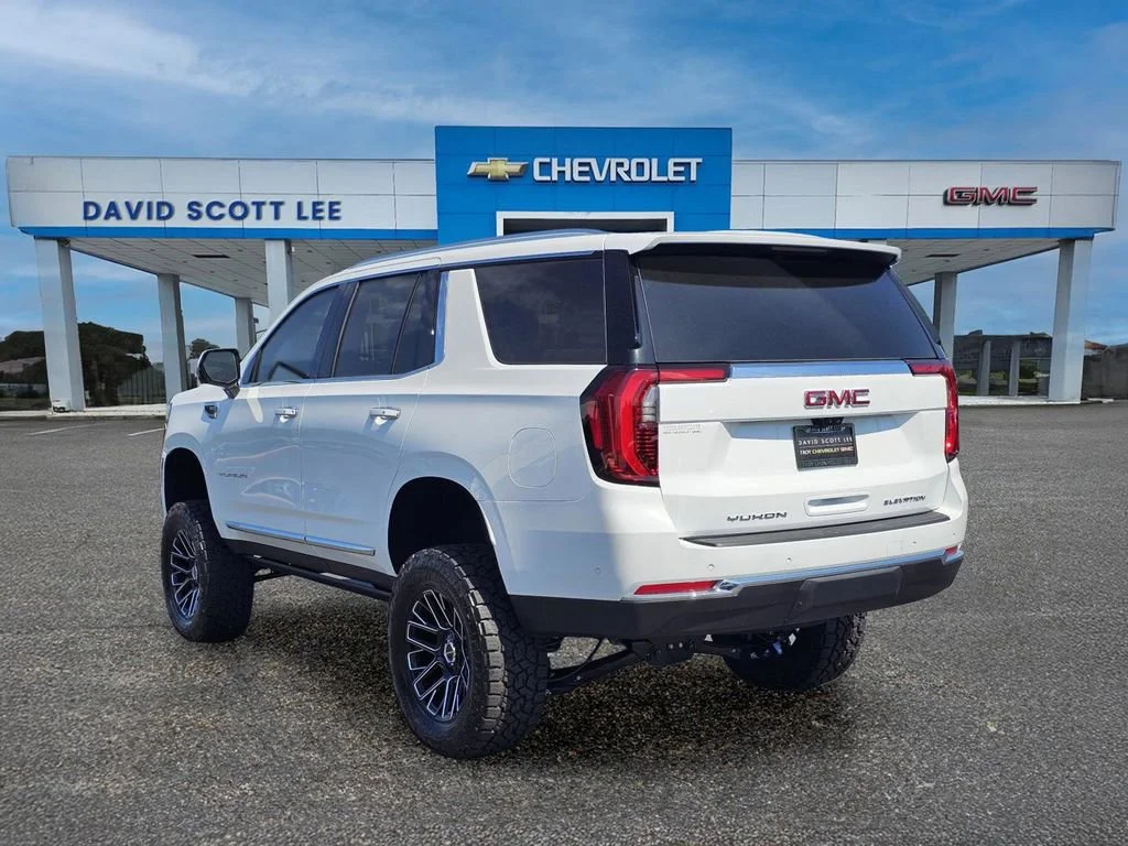 New 2026 Summit White GMC Elevation image 41