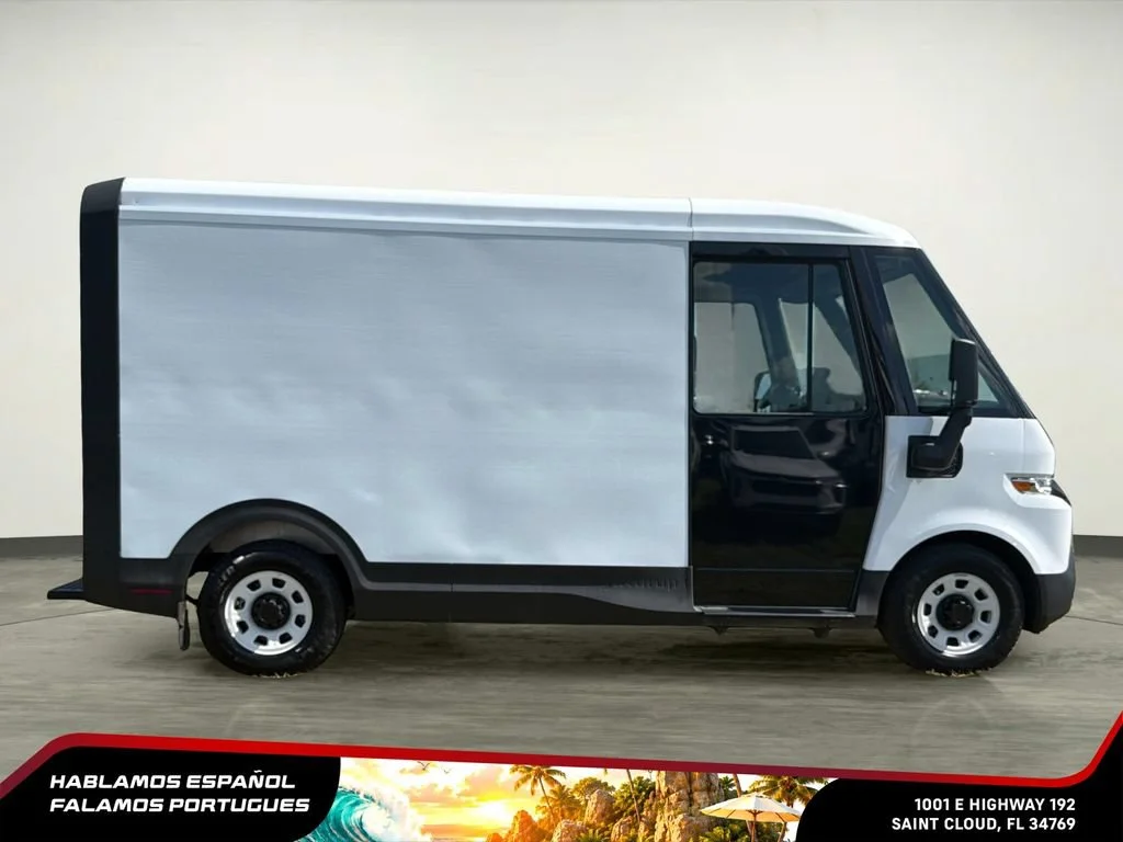 Used 2024 Oyster White BrightDrop EJY image 11