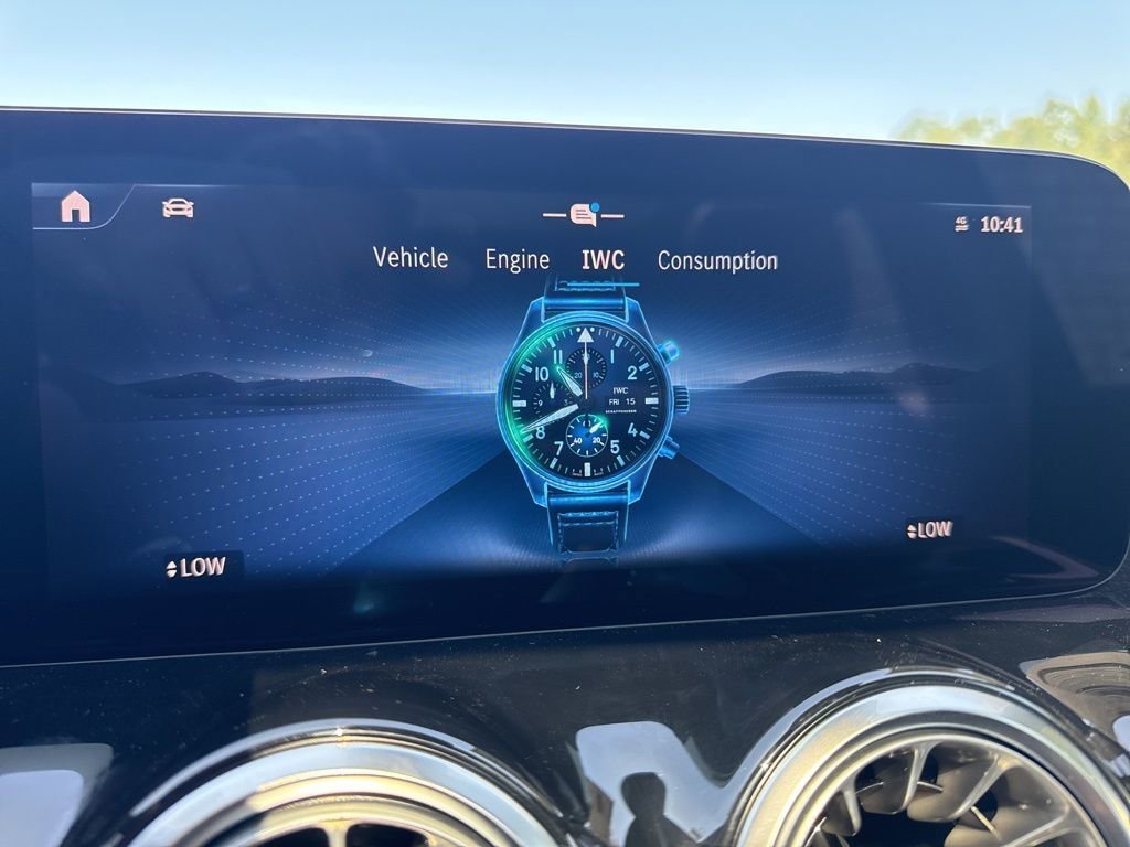 2026 Mercedes-Benz GLA AMG GLA 35 - Photo 122