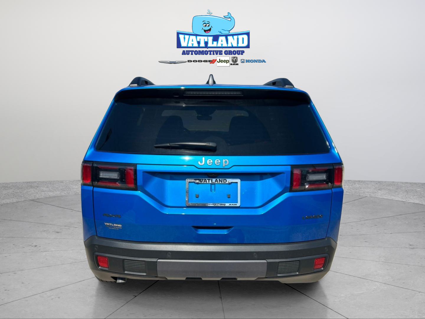 Used 2026 Blue Jeep Laredo image 4