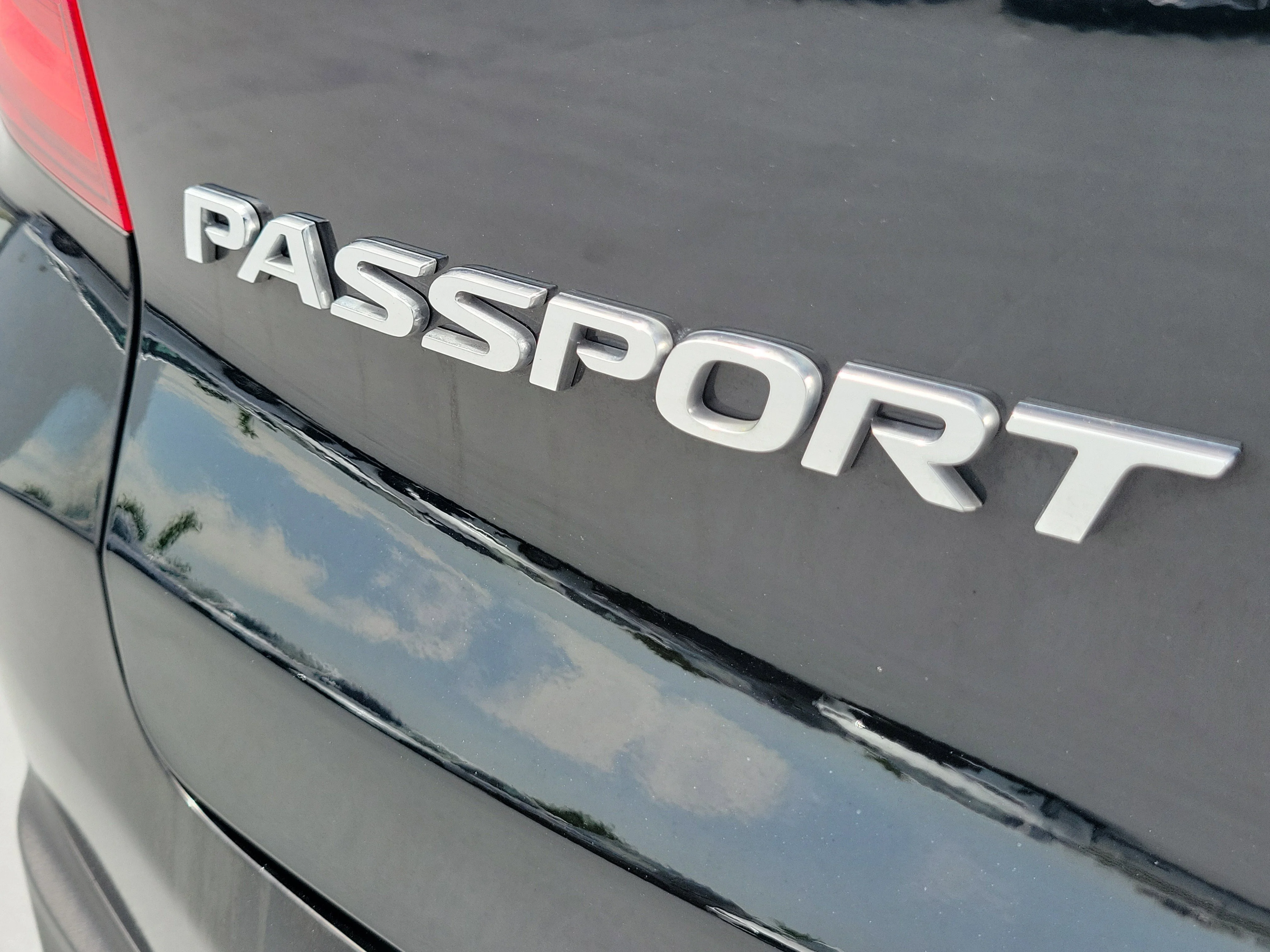 Used 2022 Crystal Black Pearl Honda EX-L image 9