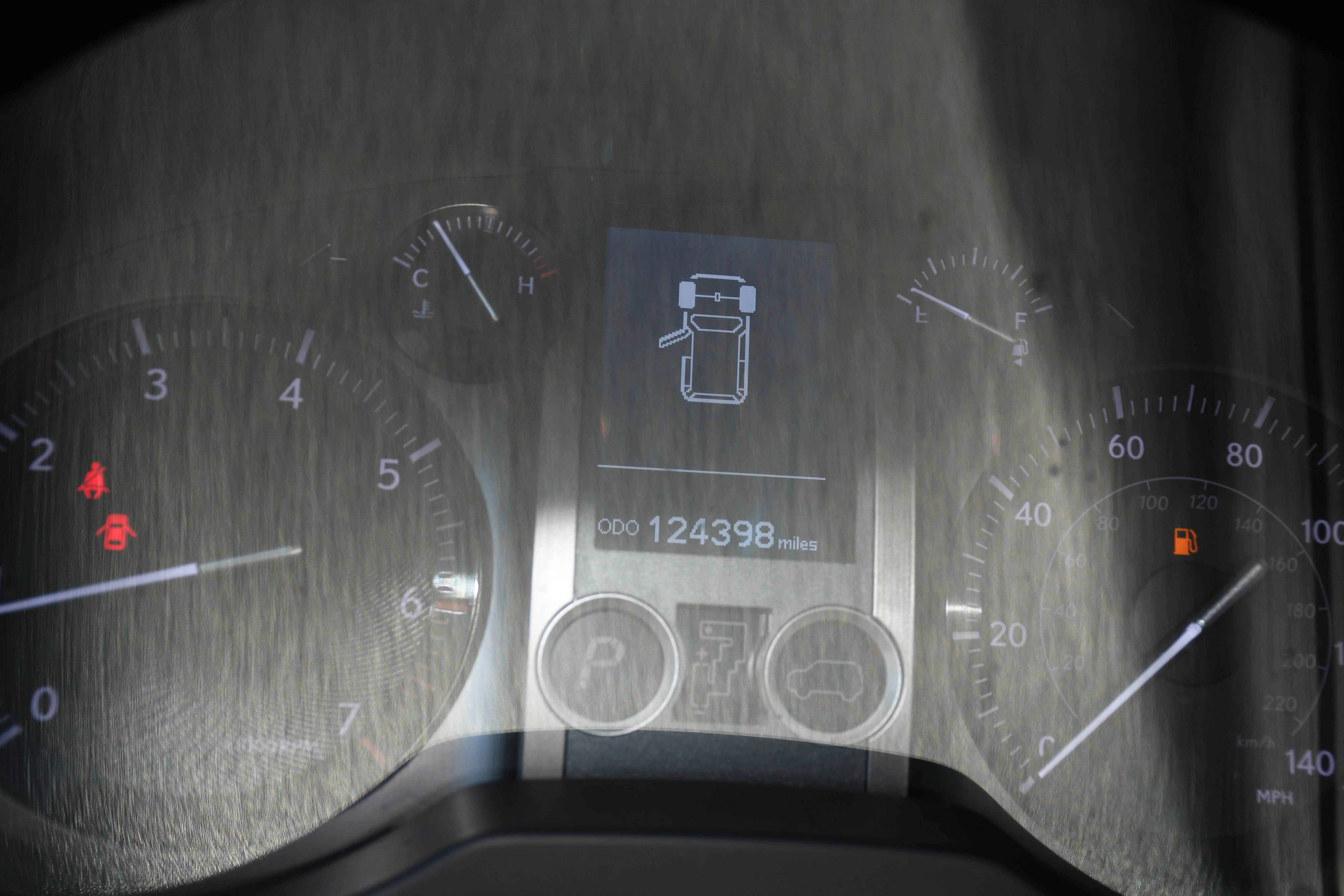 Used 2015 Silver Lexus 460 image 14