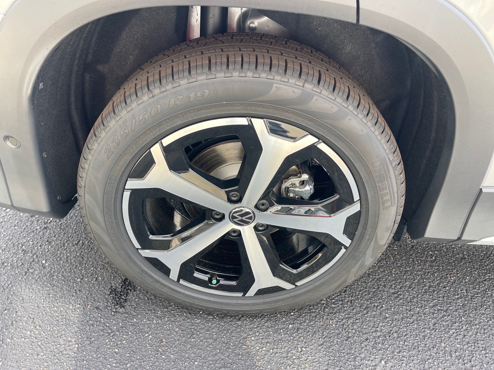 New 2026 Silver Volkswagen SE image 20