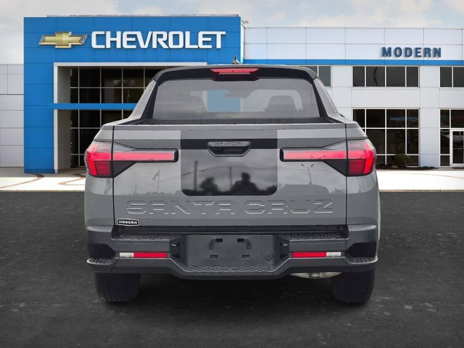 Used 2024 Hampton Gray Hyundai SEL image 4