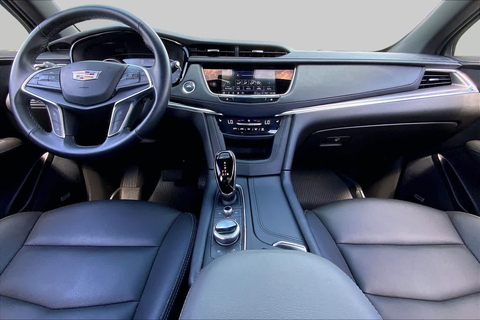 Used 2025 Crystal White Tricoat Cadillac FWD Luxury image 15