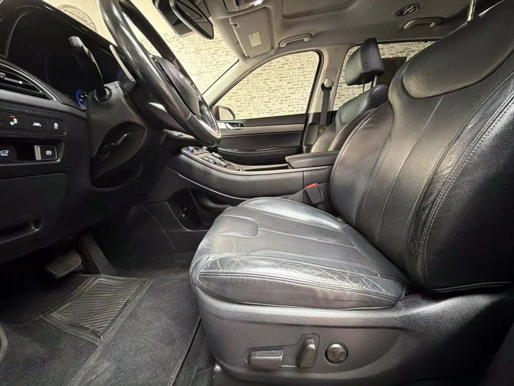 Used 2020 Sierra Burgundy Hyundai SEL image 26