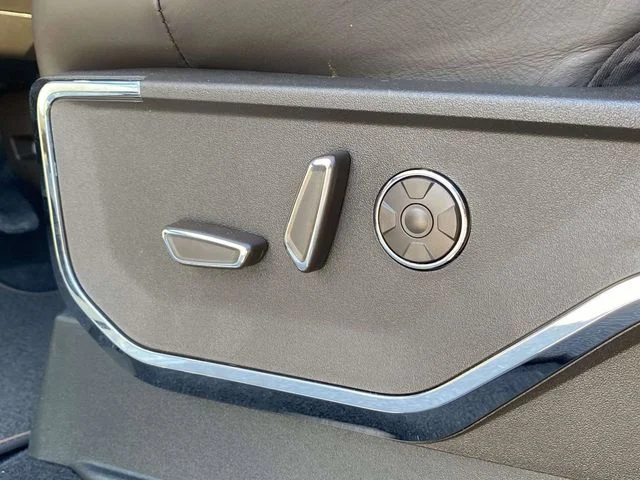 New 2026 Star White Metallic Tri-Coat Ford King Ranch® image 8